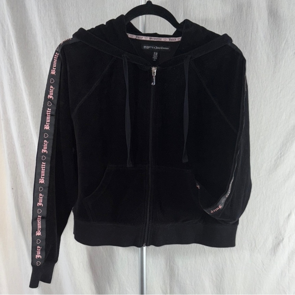 Juicy Couture x Brunette the label Black Cropped Velour Jacket w Juicy hardware